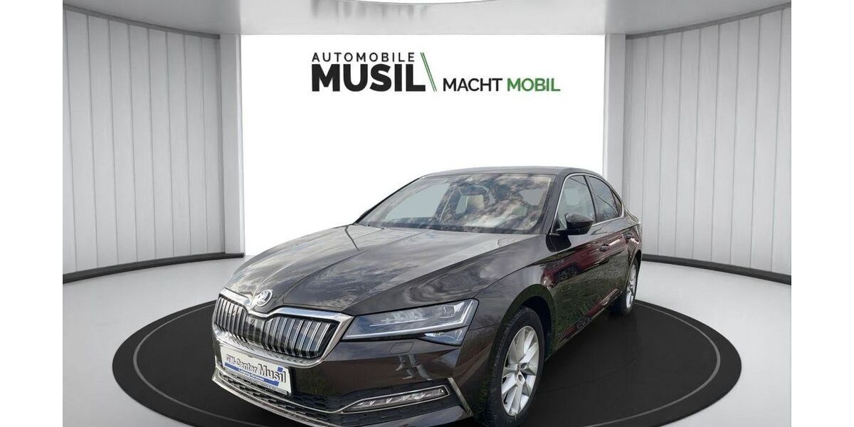 Skoda Superb 78.615 km 20.973 € Leipzig 04207