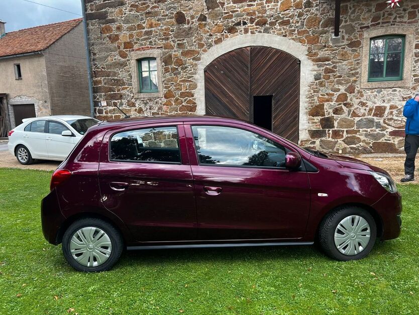 Mitsubishi Space Star 79.700 km 5.500 € Markersdorf 02829