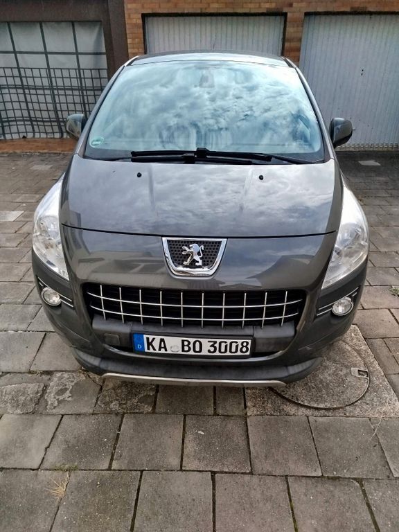 Peugeot 3008 193.000 km 3.200 € Karlsdorf-Neuthard 76689