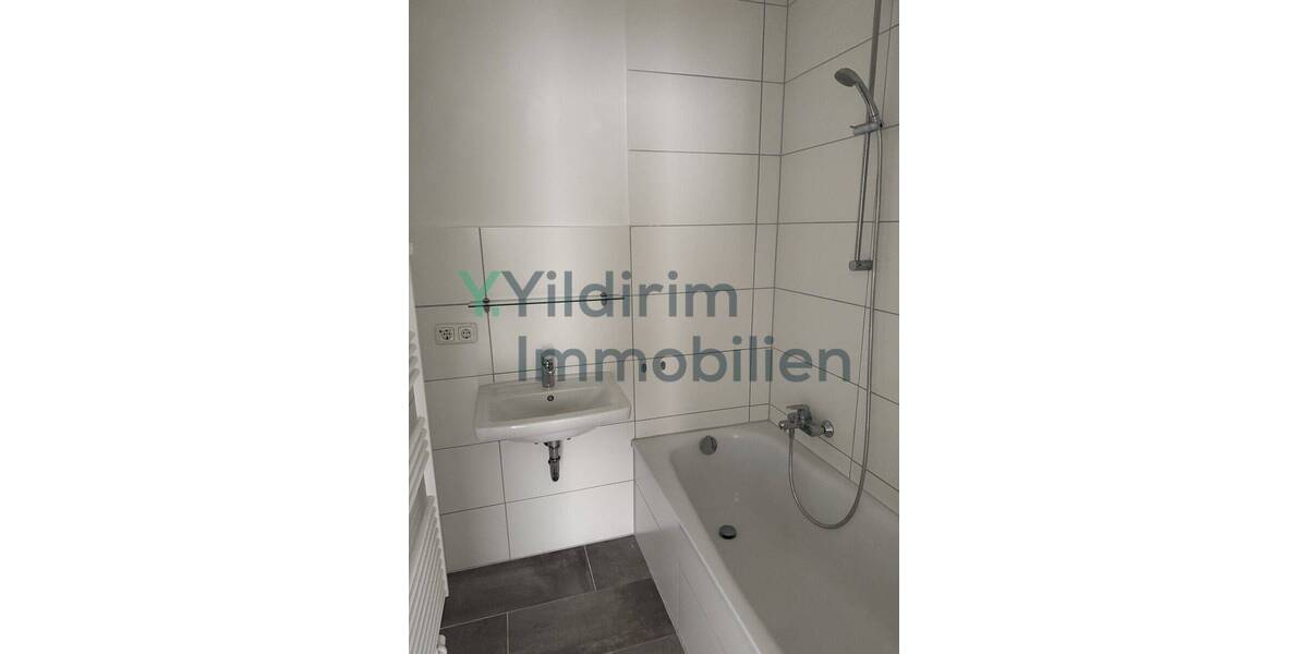 Etagenwohnung Cuxhaven / Süderwisch Cuxhaven - 4 Zimmer, 98 m&sup2;, 986&euro; | Angebot:26902589