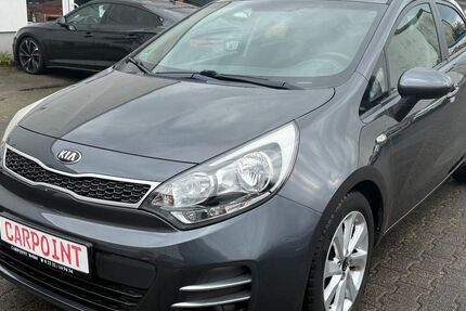 Kia Rio 106.000 km 5.350 &euro; Brühl 50321