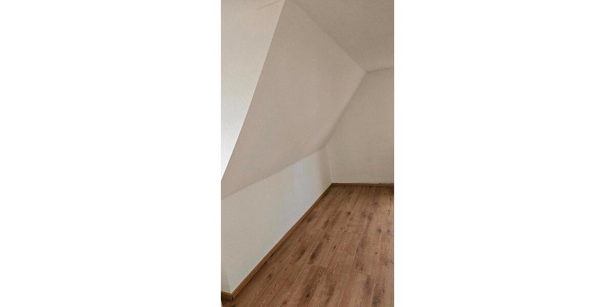 Einfamilienhaus Neckarsteinach - 7.5 Zimmer, 146 m&sup2;, 1.600&euro; | Angebot:26540464