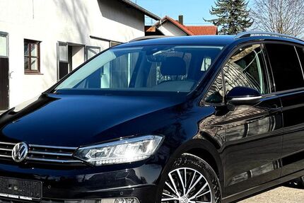 VW Touran 106.000 km 19.290 &euro; München 80992