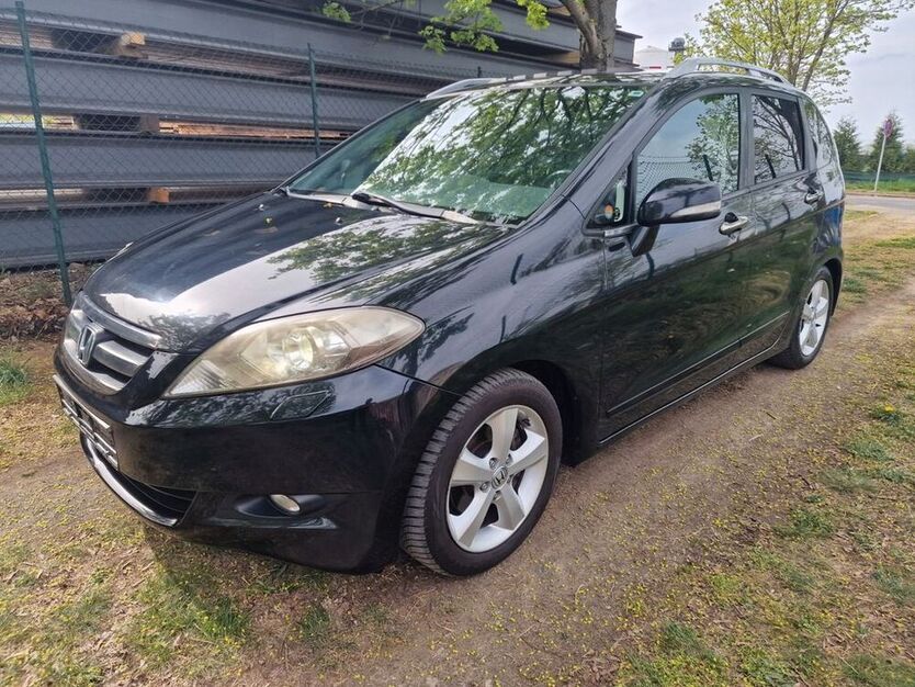 FR-V