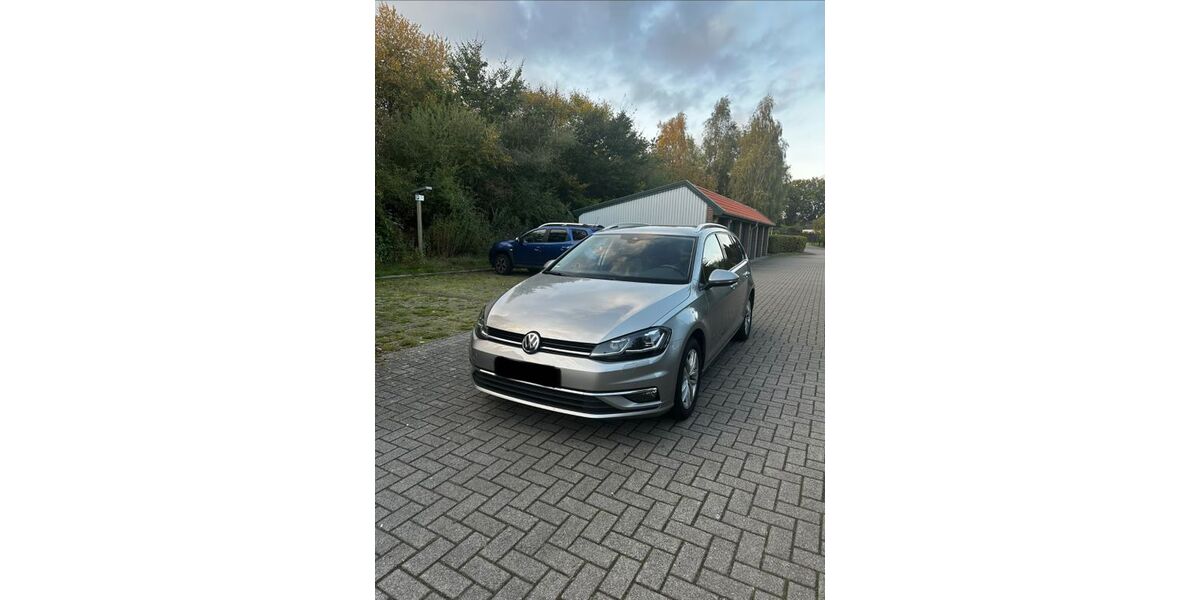 VW Golf 114.000 km 14.400 &euro; Wardenburg 26203