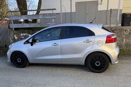 Kia Rio 96.000 km 6.800 &euro; selbitz 95152