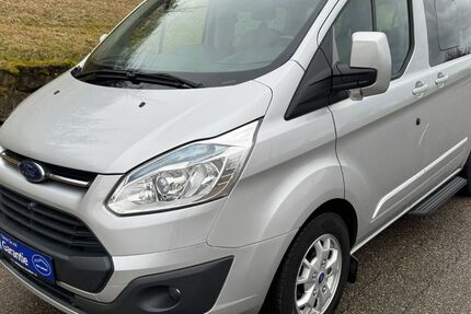 Ford Tourneo Custom 144.000 km 19.700 &euro; Leonberg 71229