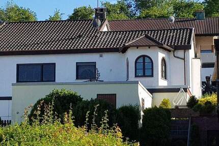 Haus Remshalden Geradstetten - 8 Zimmer, 210 m&sup2;, 659.000&euro; | Angebot:24972465