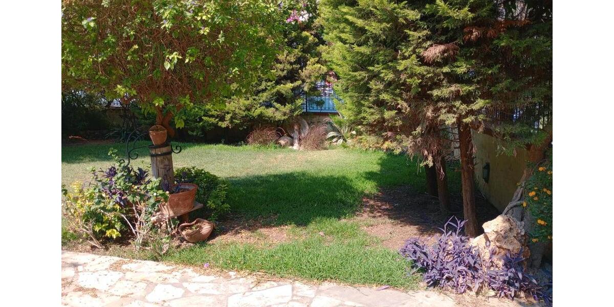 Villa Stegen - 5 Zimmer, 200 m&sup2;, 480.000&euro; | Angebot:27029071