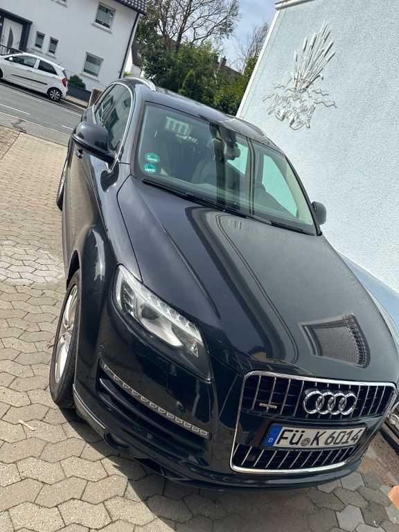 Audi Q7 217.640 km 15.400 € Schwabach 91126