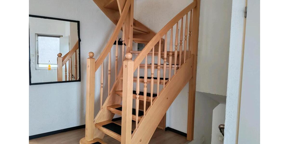 Einfamilienhaus Düsseldorf Stadtbezirk 6 - 5 Zimmer, 120 m&sup2;, 2.000&euro; | Angebot:25840035