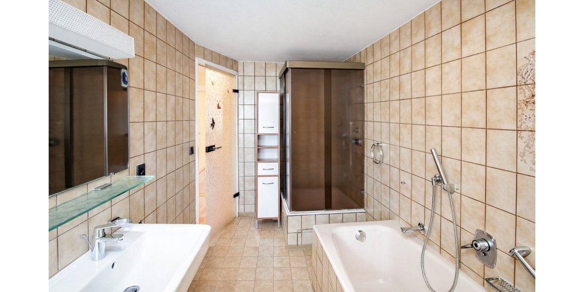 Einfamilienhaus mit Traumgrundstück direkt am Neckar in Rottweil-Bühlingen - Einfamilienhaus Rottweil-Bühlingen Bühlingen | Angebot:27070327