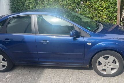 Ford Focus 223.700 km 1.500 &euro; Taunusstein 65232