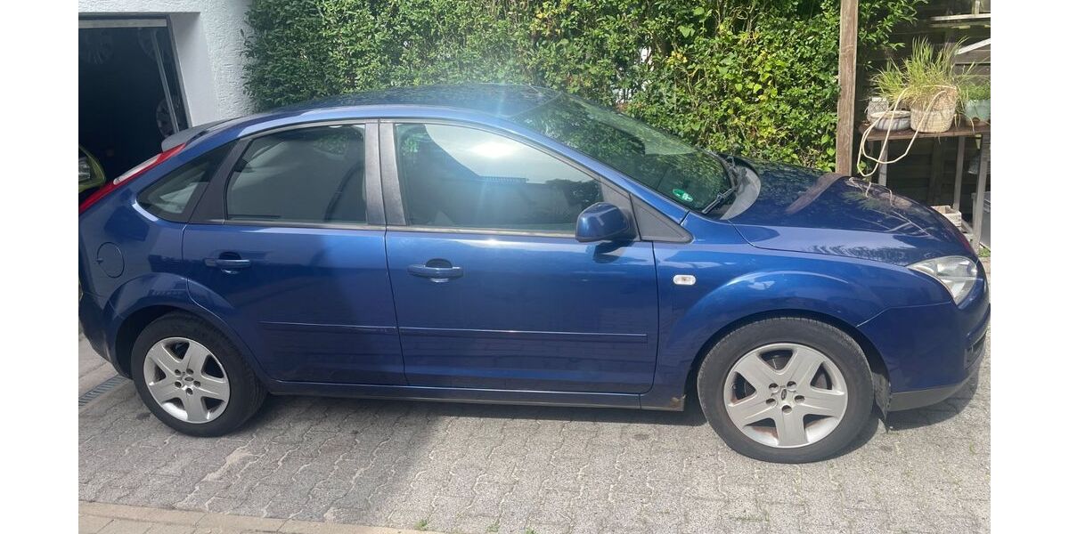 Ford Focus 223.700 km 1.500 &euro; Taunusstein 65232