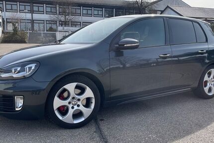 VW Golf 142.000 km 10.900 &euro; Jettingen-Scheppach 89343