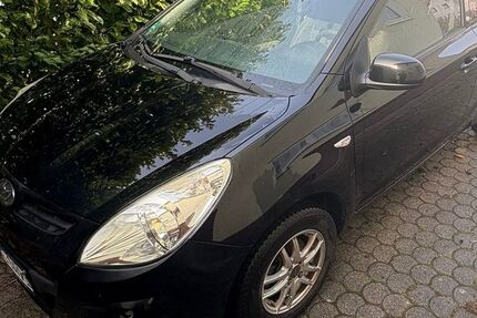 Hyundai i20 148.000 km 1.390 &euro; Breisach 79206
