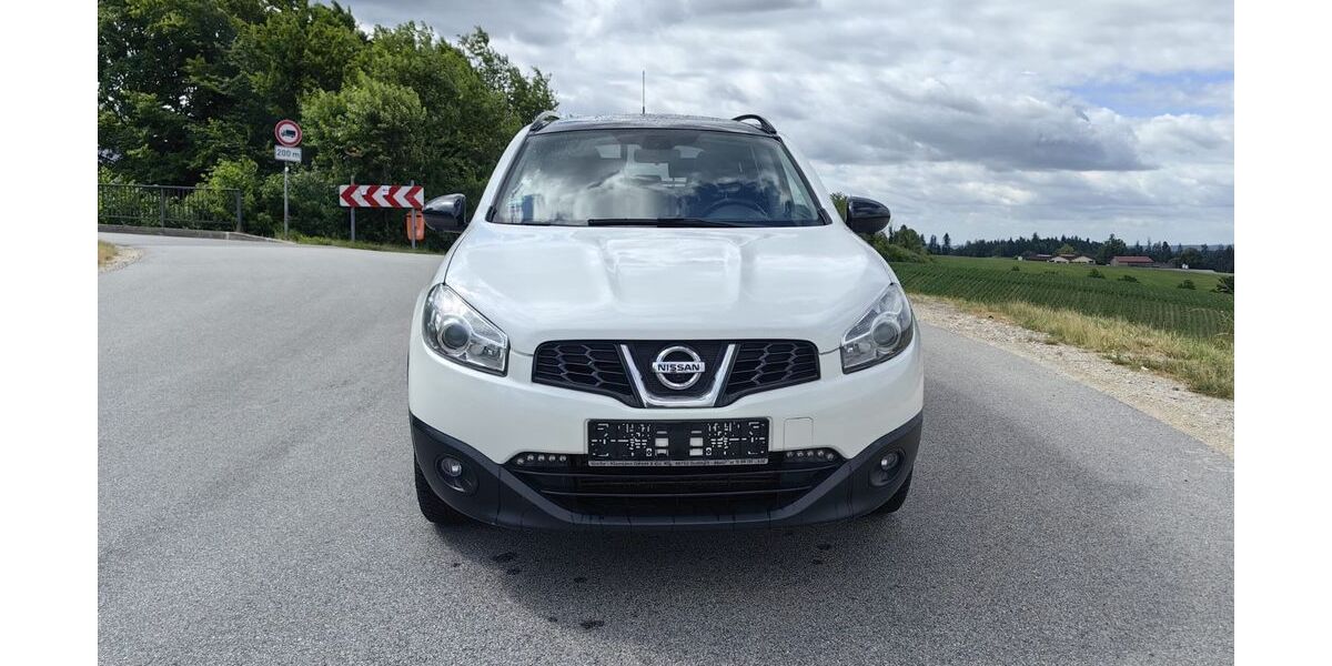 Nissan Qashqai 139.389 km 7.950 &euro; Salzweg 94121