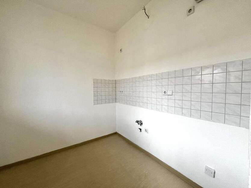 Wohnung zum Mieten in Magdeburg 253,20 € 42.2 m²