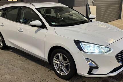 Ford Focus 125.000 km 9.900 &euro; Offenburg 77654