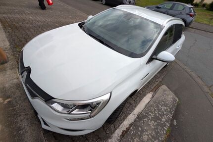 Renault Megane 160.000 km 9.500 &euro; Bad Kreuznach 55543