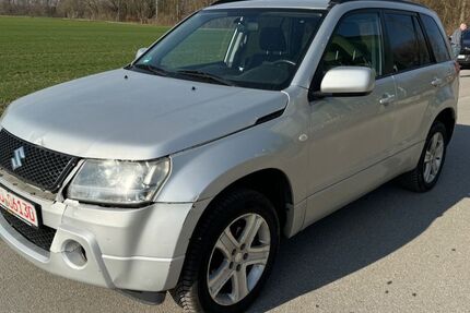 Suzuki Grand Vitara 131.000 km 4.000 &euro; Waldkraiburg 84478