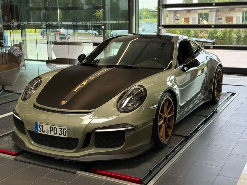 991