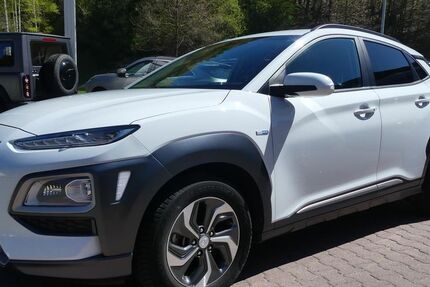 Hyundai KONA 35.450 km 19.990 &euro; Schneeberg 08289