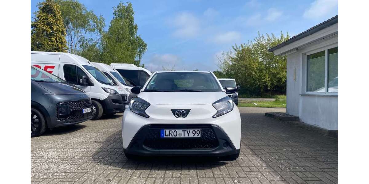 Toyota Aygo 43.104 km 15.995 &euro; Elmenhorst 18107