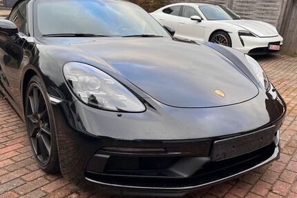 Porsche Andere 25.500 km 74.300 &euro; Henstedt-Ulzburg 24558