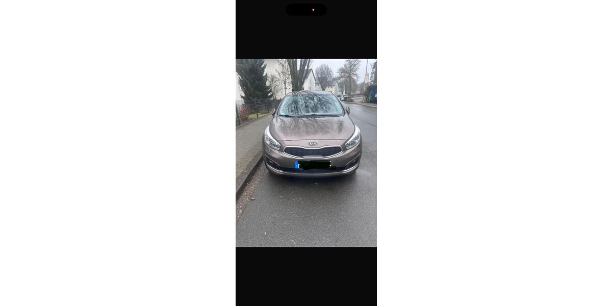 Kia ceed / Ceed 127.000 km 9.900 &euro; Lüdenscheid 58511