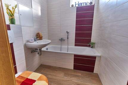 Wohnung Hohenmölsen Jaucha - 2 Zimmer, 52 m&sup2;, 307&euro; | Angebot:26433964