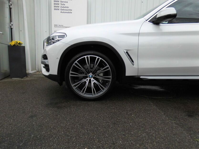 BMW X3 55.513 km 42.790 € Berlin 12439