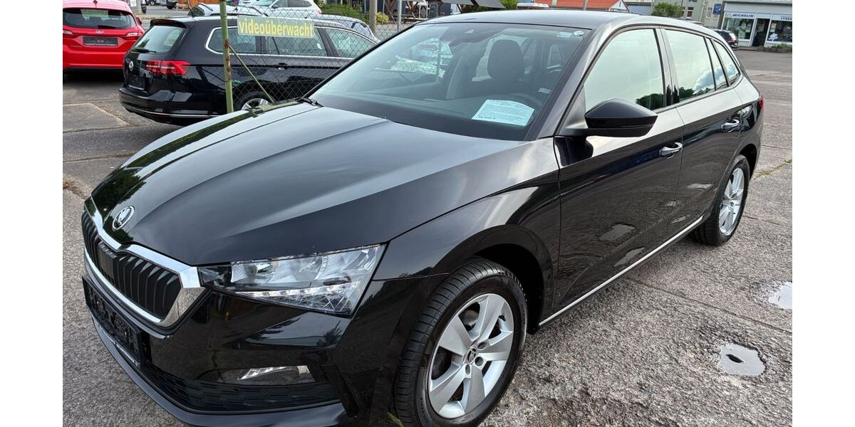 Skoda Scala 67.000 km 16.890 &euro; Bad Blankenburg 07422