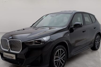 BMW iX1 1.167 km 53.901 &euro; München 80939