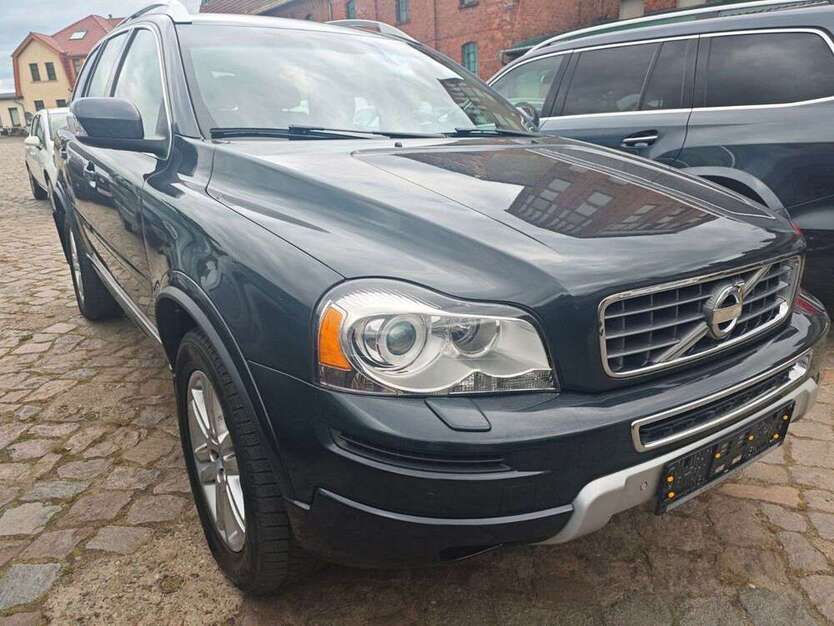 Volvo XC90 209.000 km 14.999 € Torgau 04860