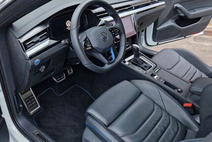 VW Arteon 25.000 km 47.350 &euro; Wolfsburg 38442