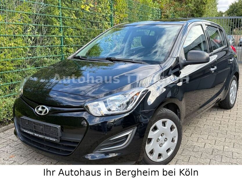 i20