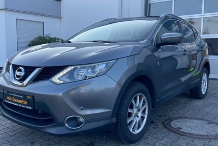 Nissan Qashqai 161.211 km 9.880 &euro; Korbach 34497