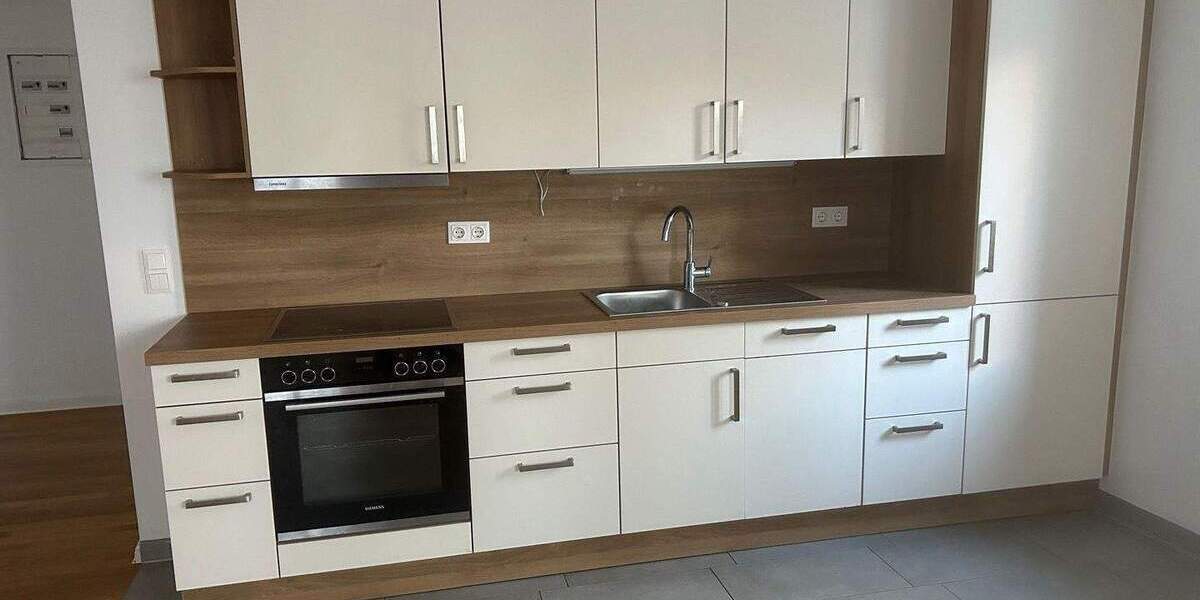 Zimmer Halle (Saale) Innenstadt - 2 Zimmer, 50 m&sup2;, 650&euro; | Angebot:26343850