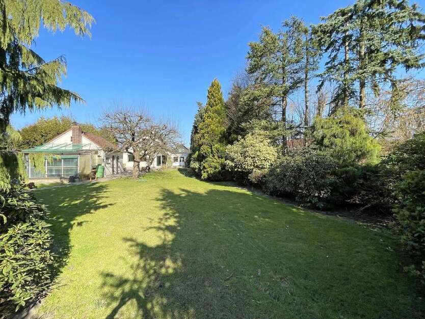 Haus zum Kaufen in Hamburg 1.135.480 € 210 m²