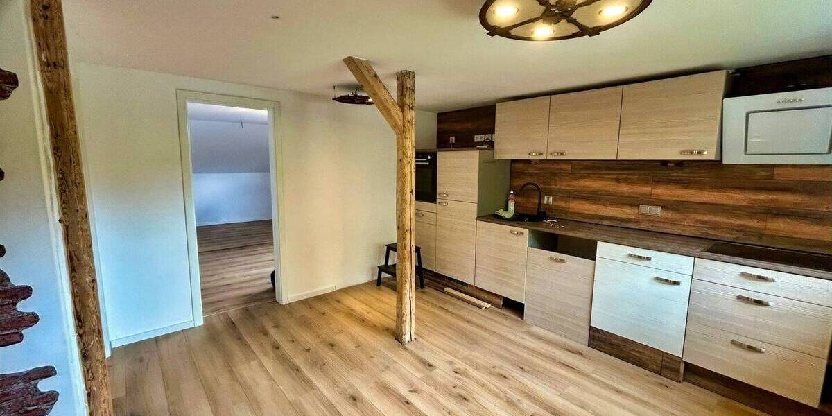 Mehrfamilienhaus, Wohnhaus Rodewisch - 1 Zimmer, 190 m&sup2;, 129.000&euro; | Angebot:26596504
