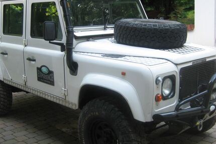 Land Rover Defender 220.000 km 47.000 € Neustadt 67433