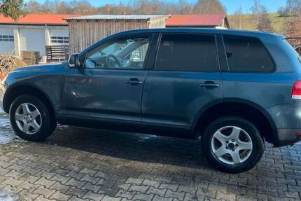 VW Touareg 343.185 km 4.499 &euro; Roding 93426
