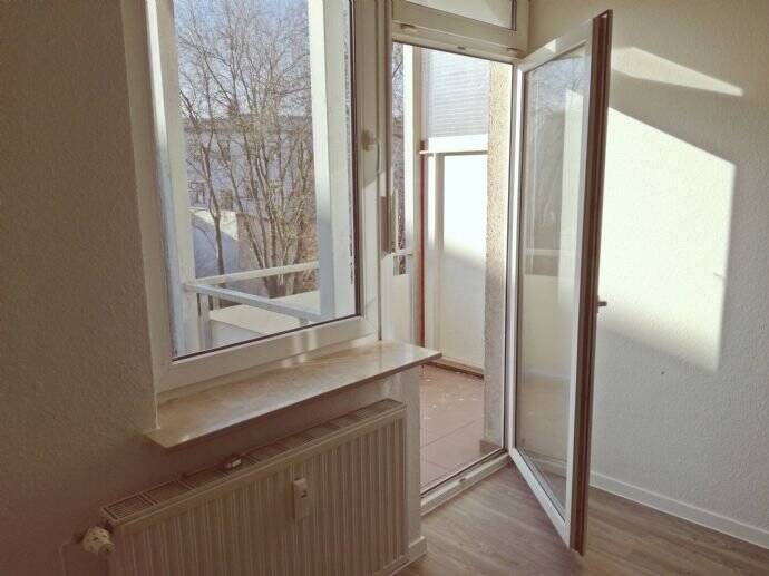 Gemütliche Ein-Zimmer-Wohnung++mit Balkon++im 1. Obergeschoss 1 zimmer