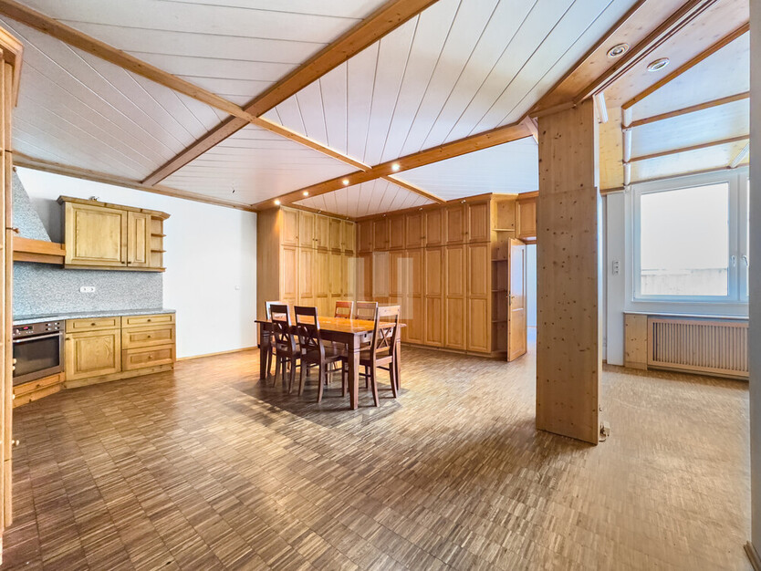 WINDISCH IMMOBILIEN – Gewerbeimmobilie mit vier Büros und einer Wohnung - ideal für den Mittelstand 10.5 zimmer