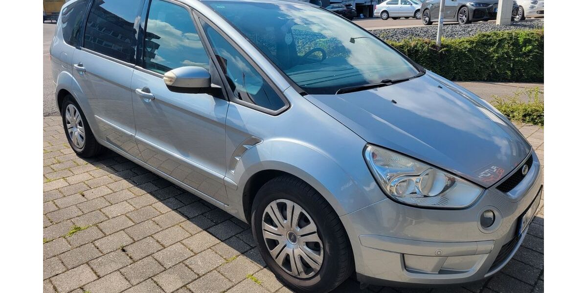 Ford S-Max 243.751 km 1.999 &euro; Winnenden 71364