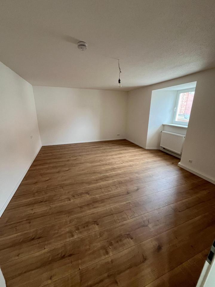 Geräumige 4 Zimmer Wohnung in Waldsassen zu vermieten.