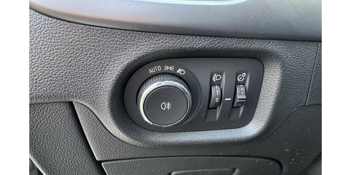 Opel Astra 1.5 D Edition Klima Navi Temp 1Hd GARANTIE 100.000 km 10.000 &euro; Erftstadt 50374