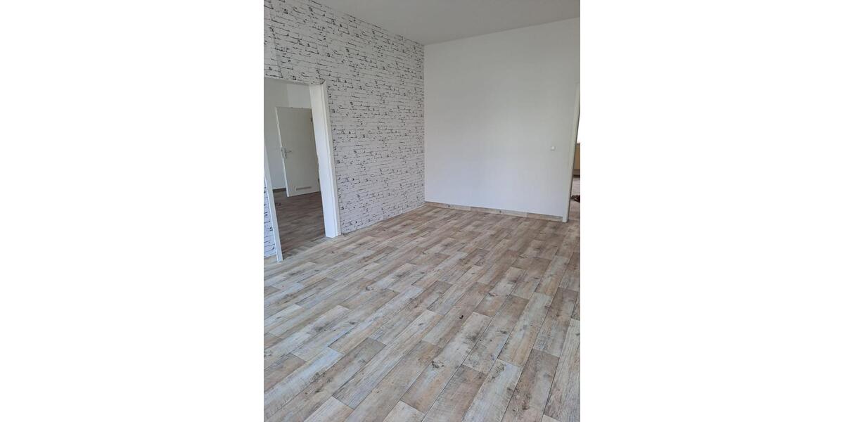 Erdgeschoßwohnung Bergen an der Dumme - 3 Zimmer, 73 m&sup2;, 500&euro; | Angebot:23720158