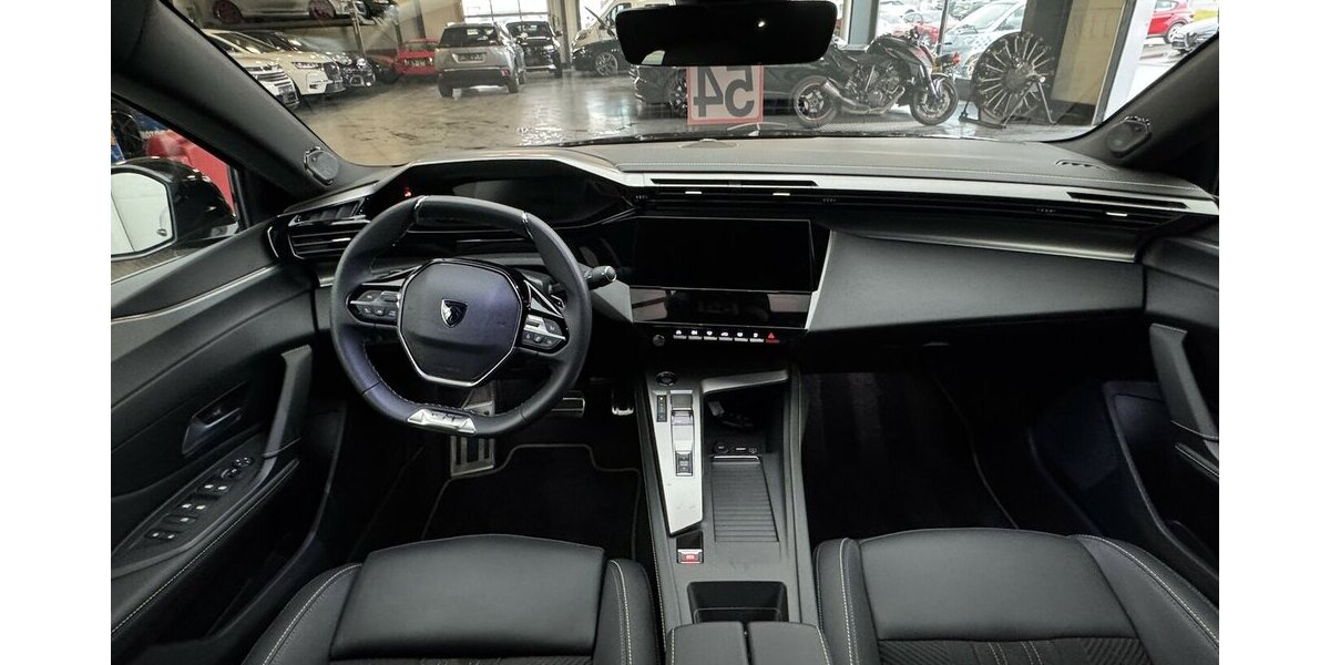 Peugeot 408 GT 225 Plug-In Hybrid FULL LED CARPLAY CAM 24.550 km 29.270 &euro; Lich 35423